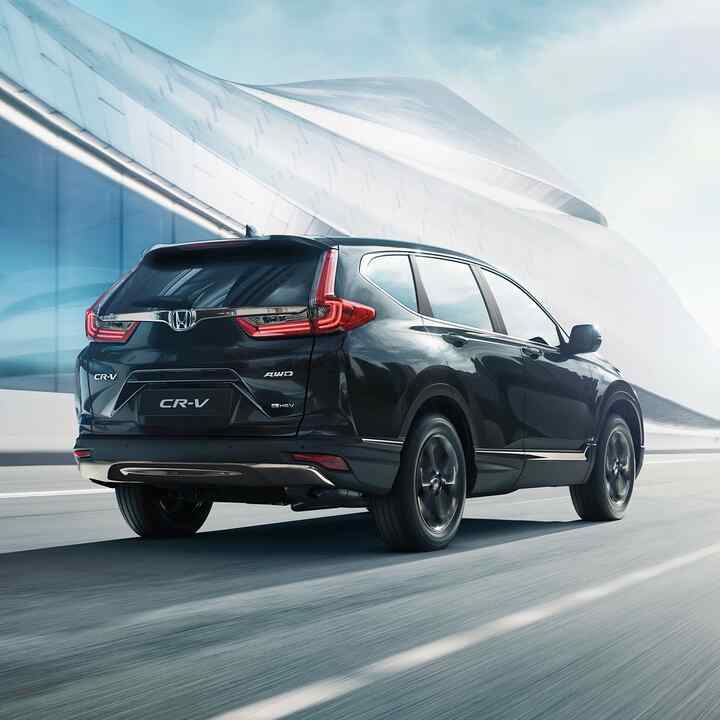 Vue de trois quarts arrière du Honda CR-V Hybrid Sportline