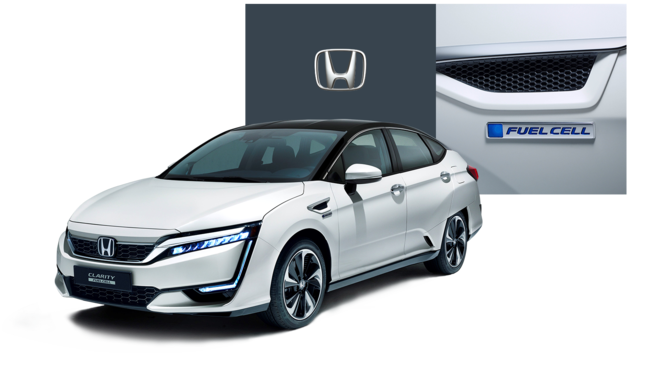 Vue de trois quarts avant d'une pile à combustible Clarity de Honda avec logo.