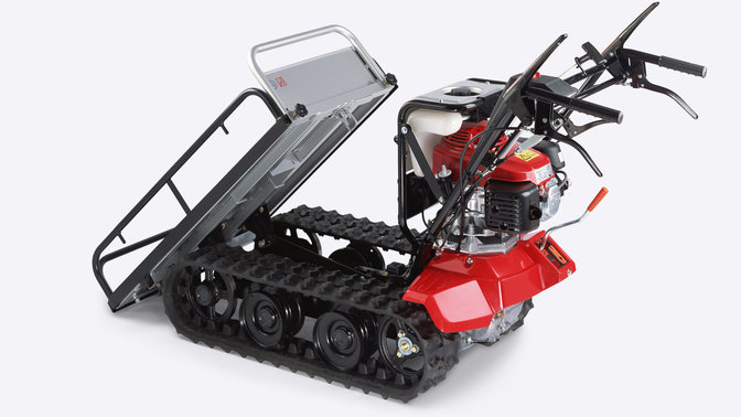 Vue du c&ocirc;t&eacute; droit d'un transporteur.