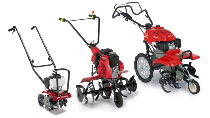 3 motobineuses. Vue de trois quart, tourn&eacute;es vers la droite.