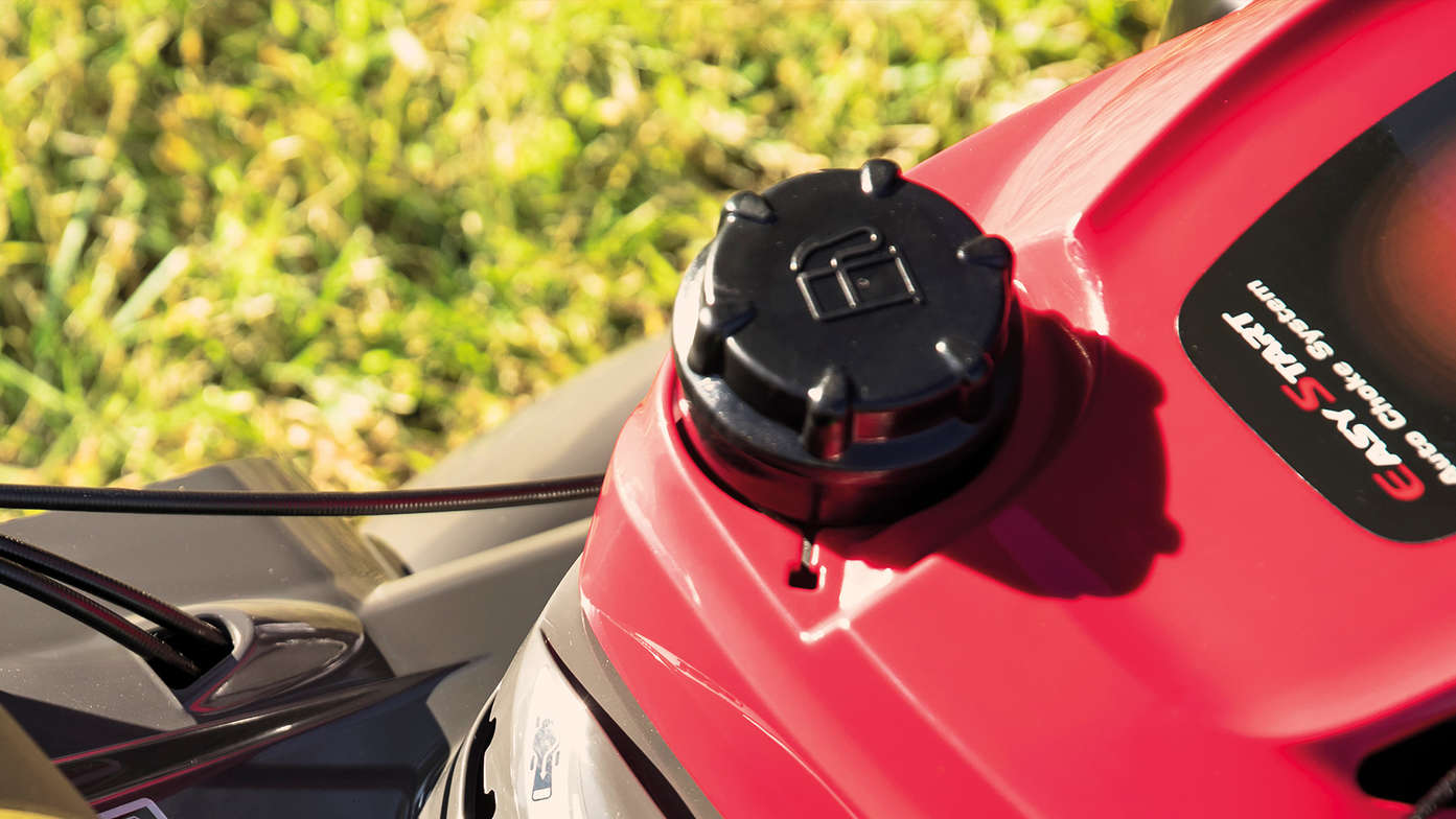 Bouchon du réservoir d'essence de la tondeuse à gazon Honda HRX.