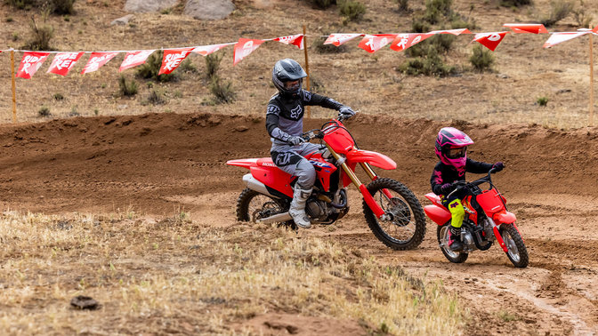 CRF50F conçue pour le jeune conducteur