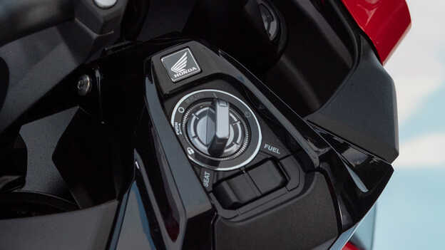 Compteur TFT 5 pouces, Honda RoadSync et Smart Key