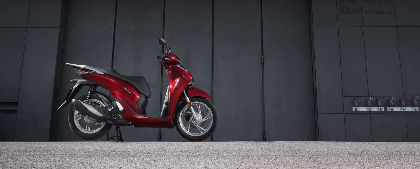 Honda sh125i 2020 scooter grandes roues.