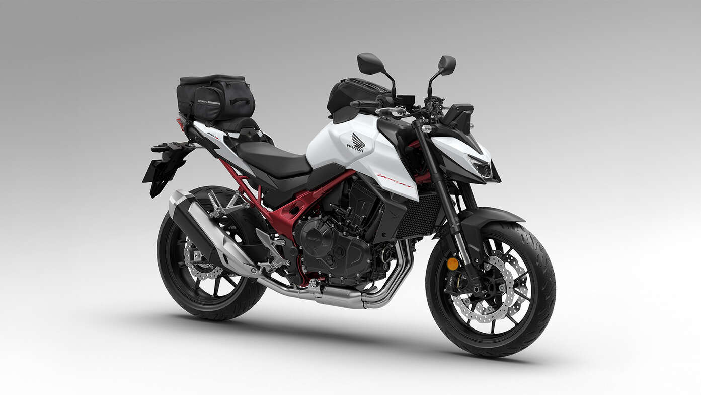 Honda CB750 Hornet avec Pack Confort.