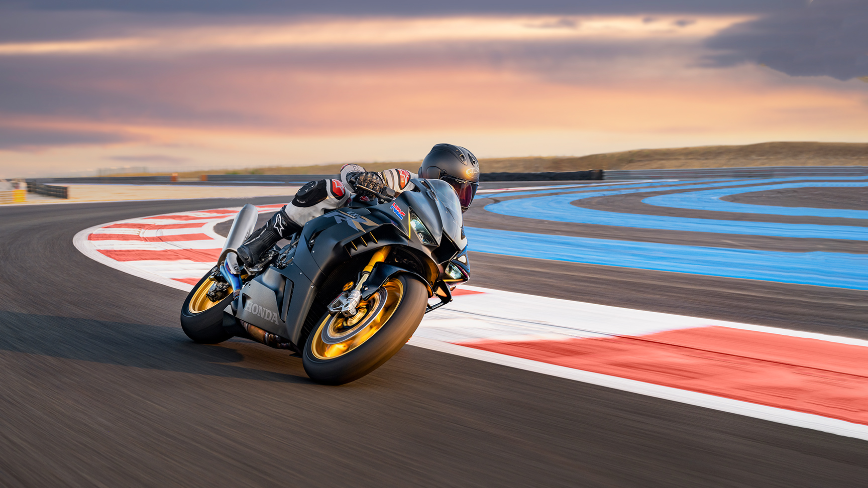 Honda CBR1000RR-R Fireblade SP avec un châssis et des composants électroniques générant une excellente adhérence.