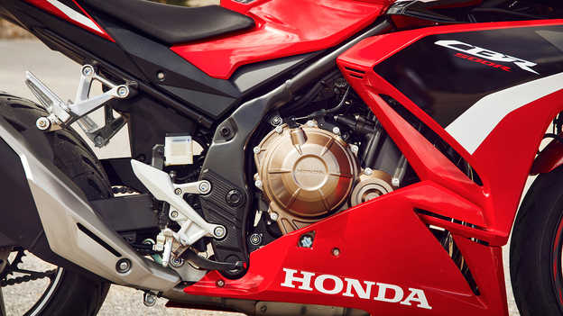 CBR500R Une bicylindre qui palpite de puissance