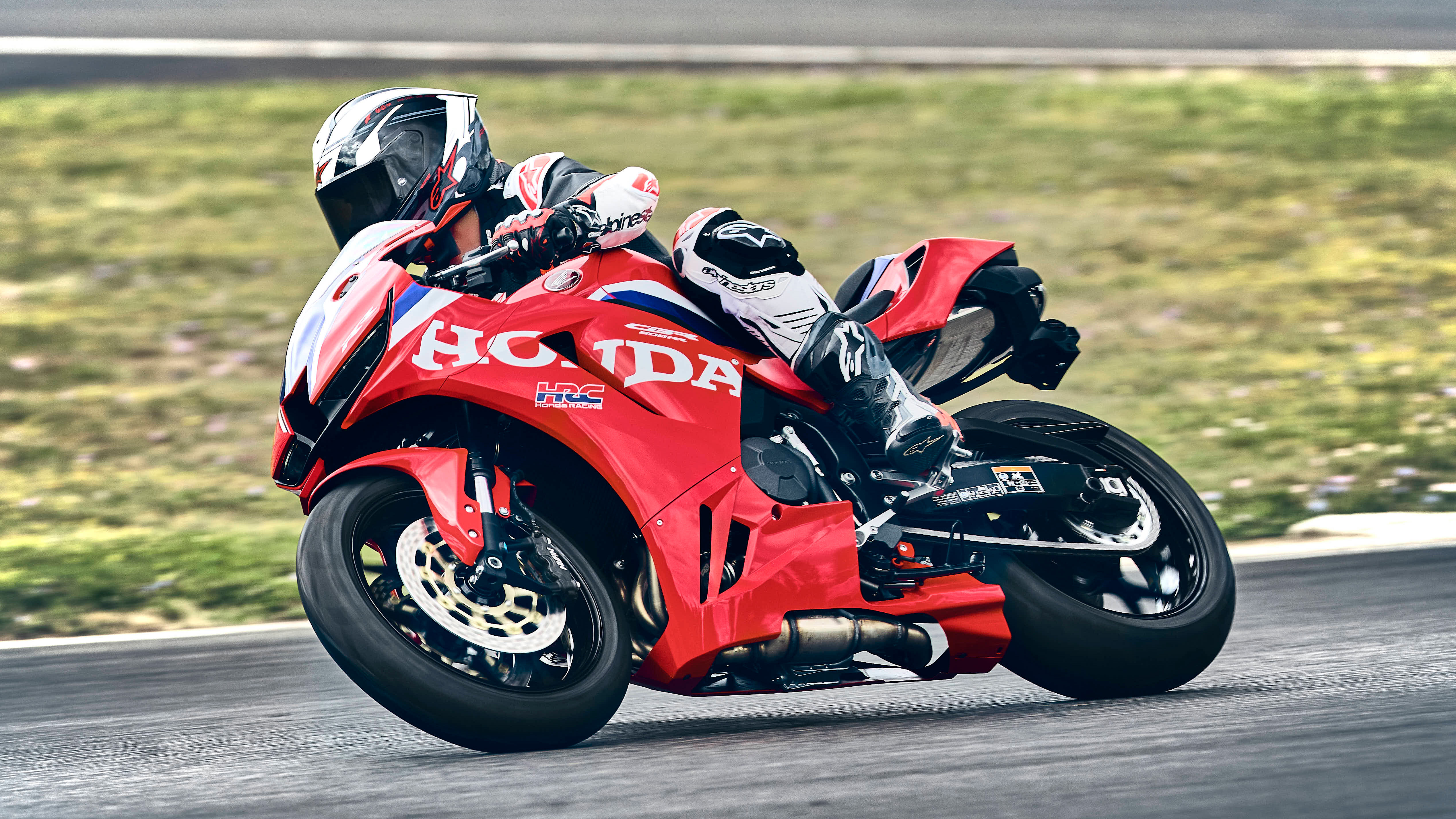Système de gestion électronique IMU Bosch à 6 axes de la CBR600RR.