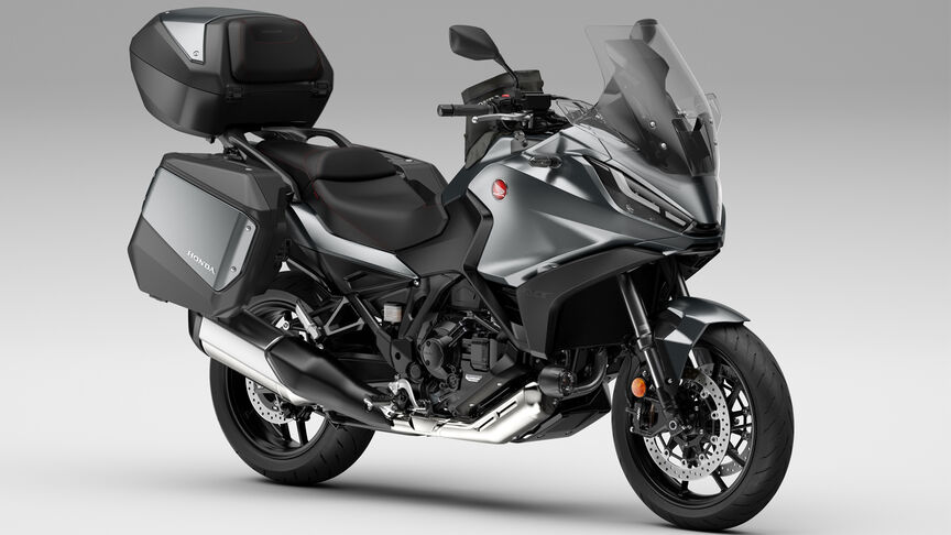 Honda NT1100 avec accessoires.