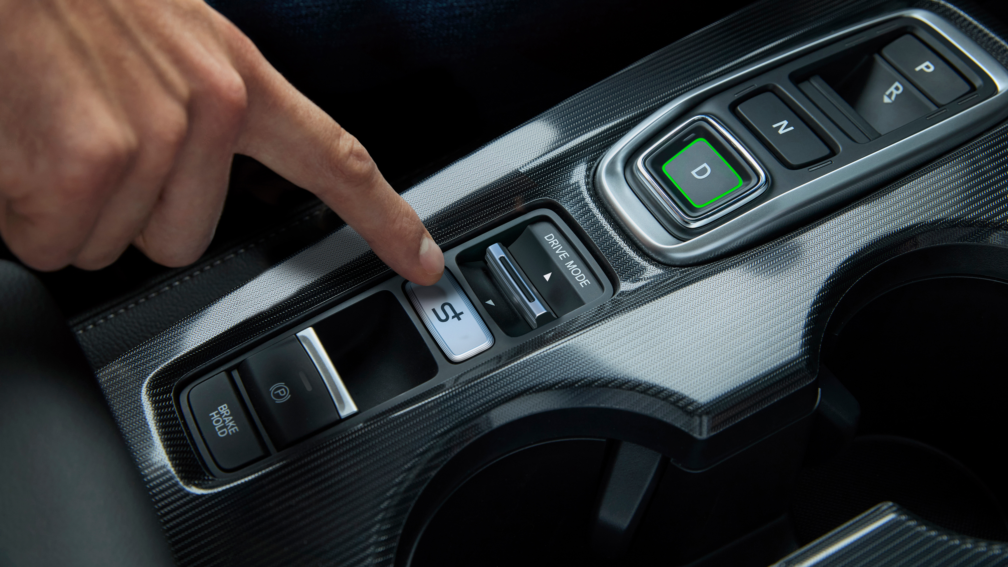 Zoom sur le bouton Honda S+ Shift dans la nouvelle Civic