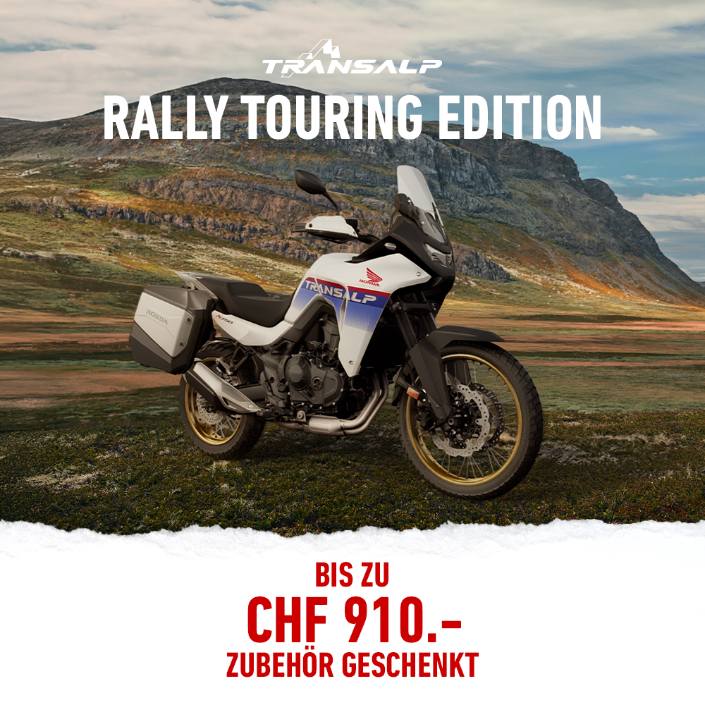 motard roulant sur une hornet750 blanche avec promo et % en arrière plan